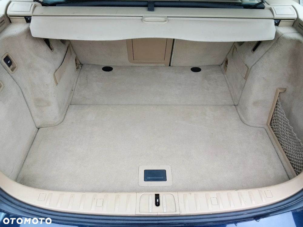BMW Seria 3 - 16