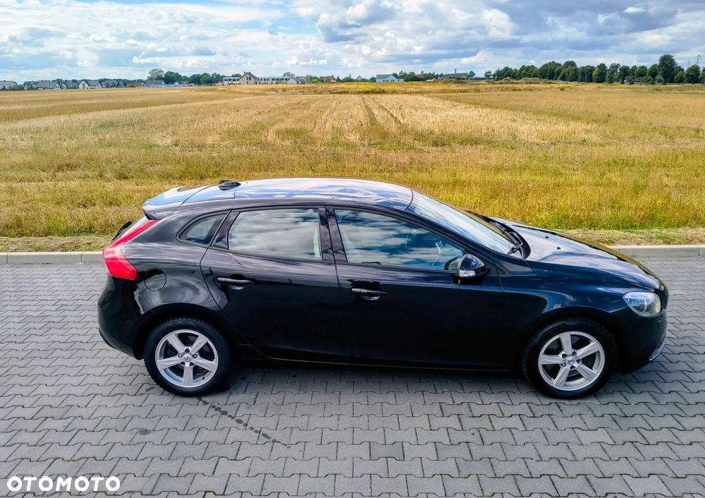 Volvo V40 D4 Geartronic Kinetic - 14
