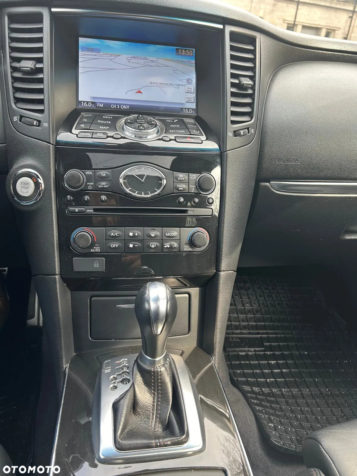 Infiniti QX70 3.0d S Premium - 16