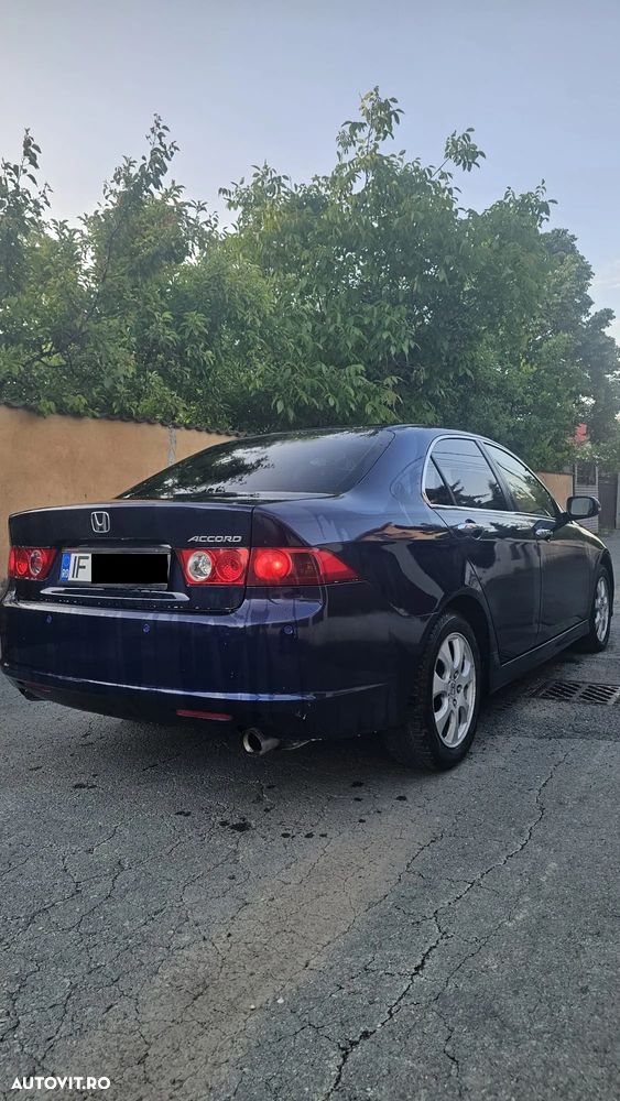 Honda Accord 2.0i Aut Special Edition - 4