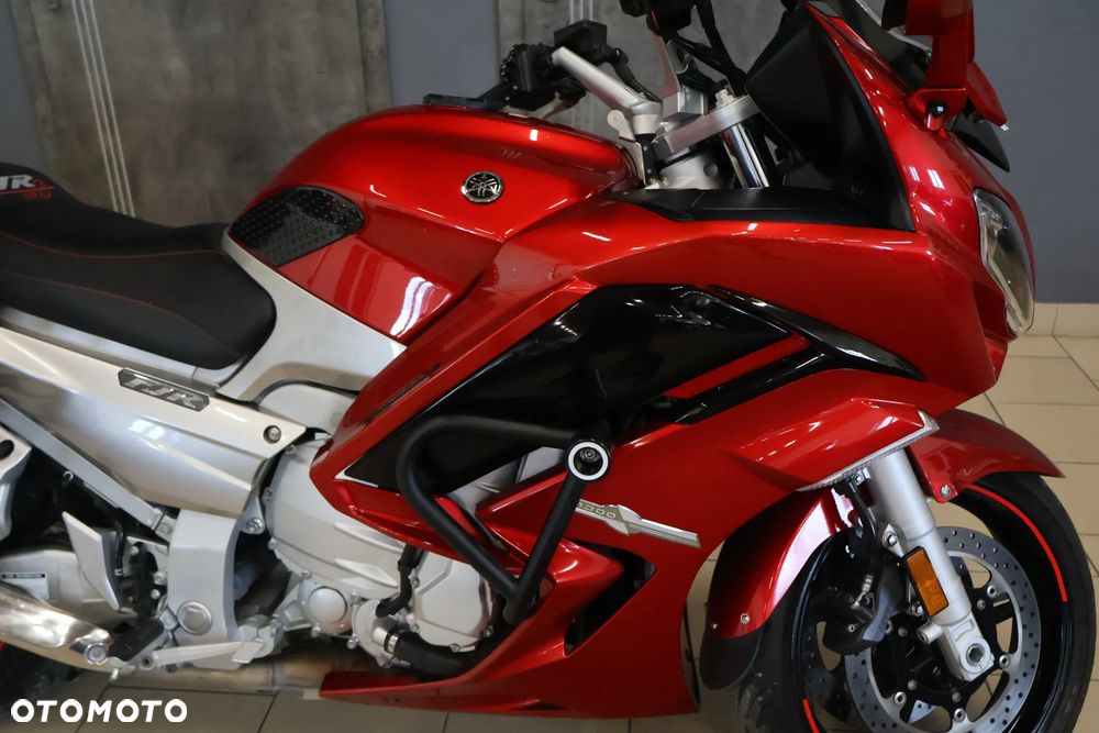 Yamaha FJR - 19