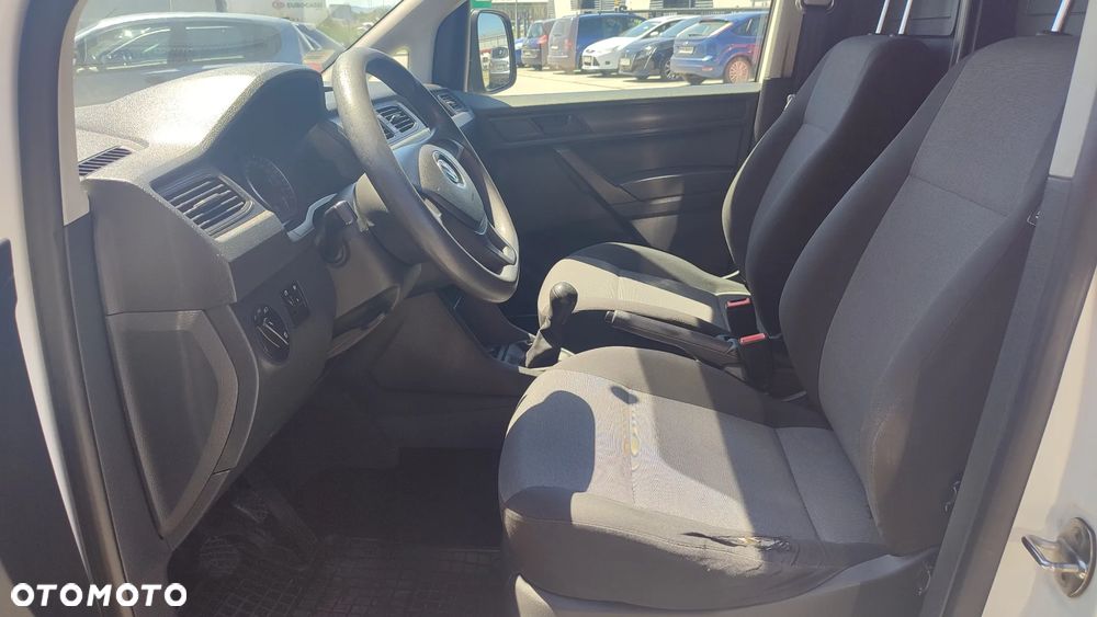 Volkswagen CADDY - 11