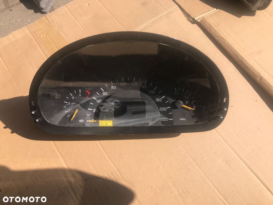 LICZNIK ZEGAR VITO W639 2,2 CDI EUROPA 6394462921 - 1