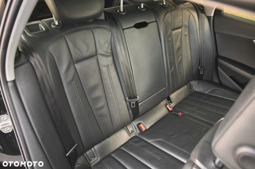 Audi A4 Avant 3.0 TDI quattro tiptronic sport - 22