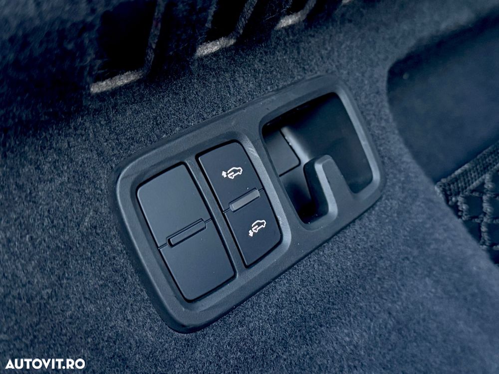 Audi Q8 3.0 50 TDI quattro Tiptronic MHEV - 30