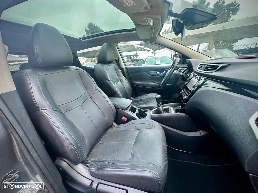 Nissan Qashqai 1.6 dCi Tekna J19 - 12