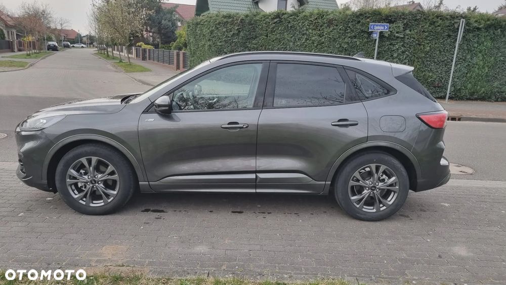 Ford Kuga 2.5 FHEV FWD ST-Line eCVT - 8