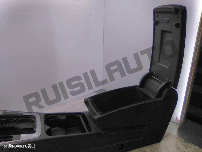 Apoio De Braço 3c086_3319q Vw Passat B6 Saloon (3c) [2005_2010] - 4