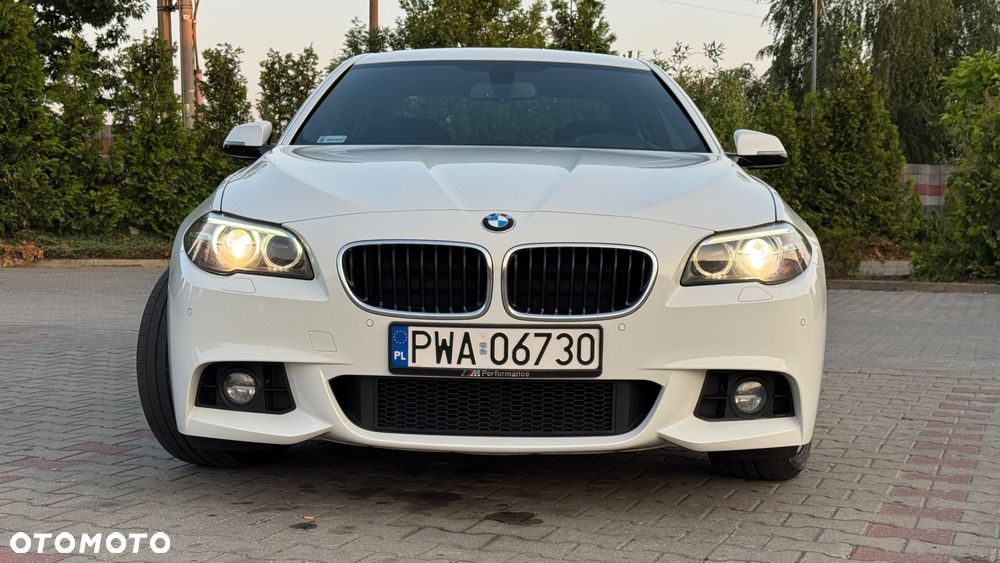 BMW Seria 5 520d xDrive - 4