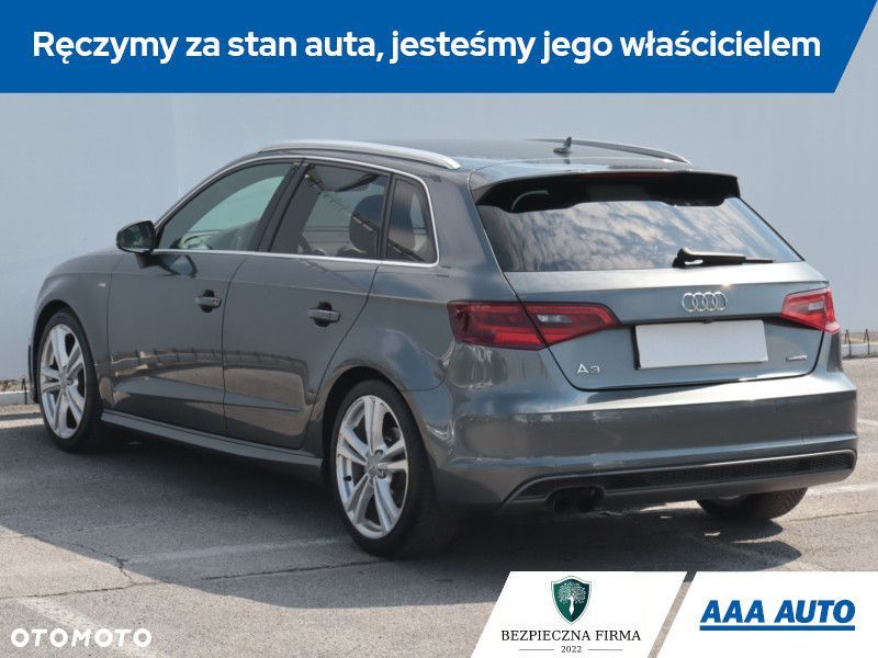 Audi A3 Sportback - 6