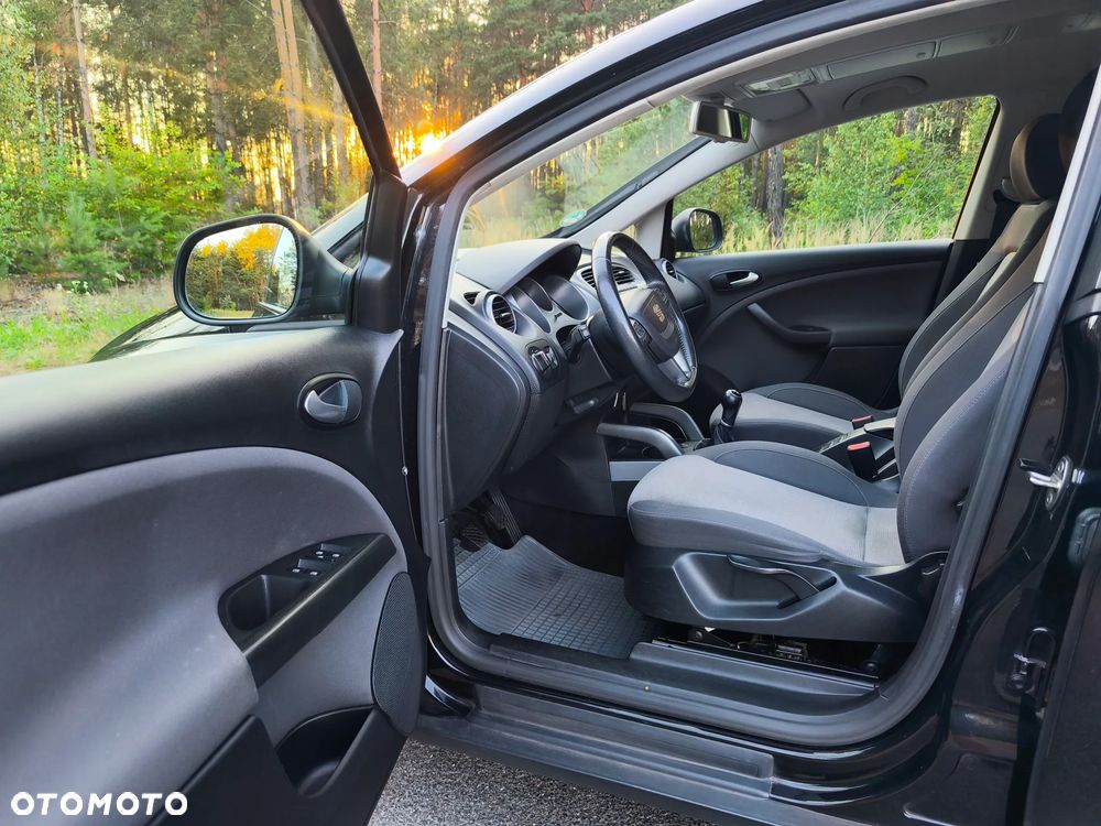 Seat Altea XL 1.6 TDI DPF CR Ecomotive Style - 11