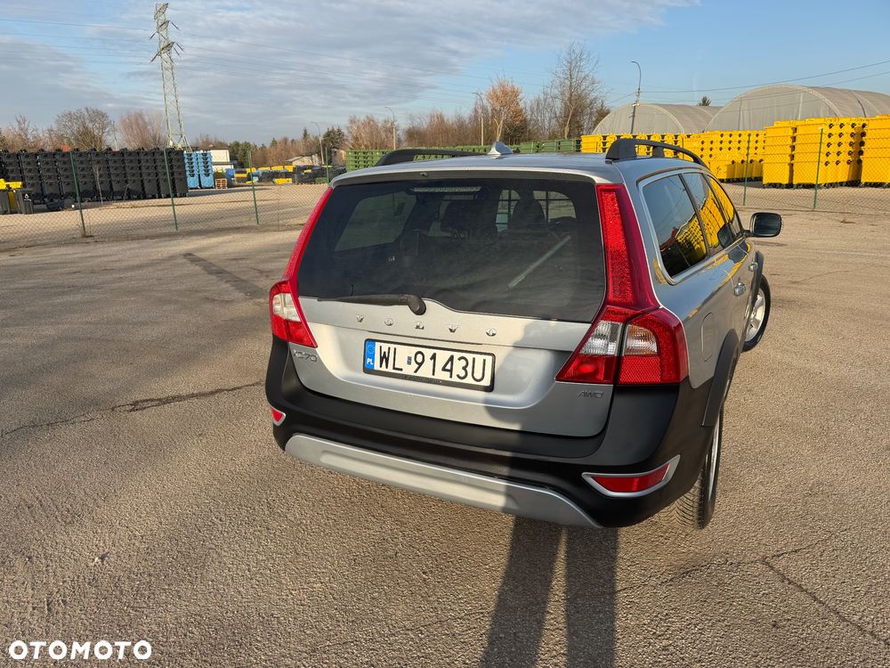 Volvo XC 70 3.2 AWD Momentum - 6