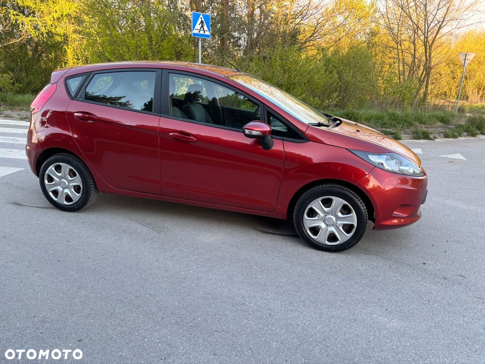 Ford Fiesta 1.25 Champions Edition - 34