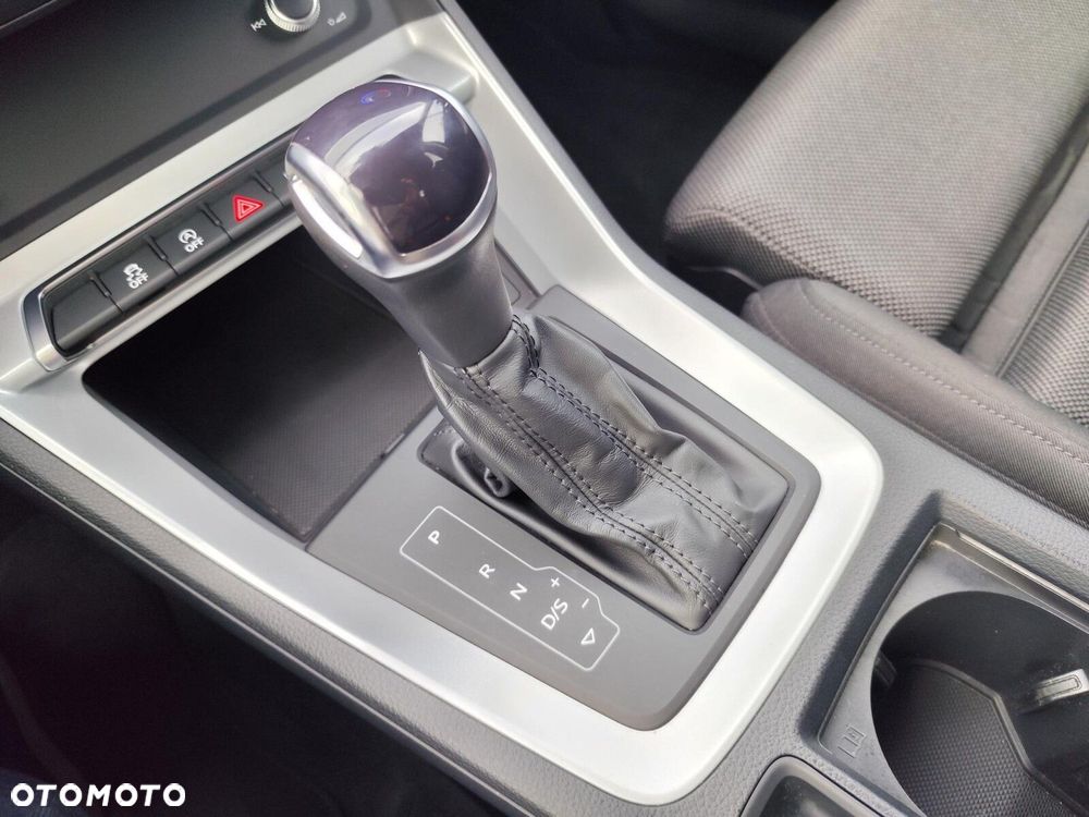 Audi Q3 35 TFSI S line S tronic - 24