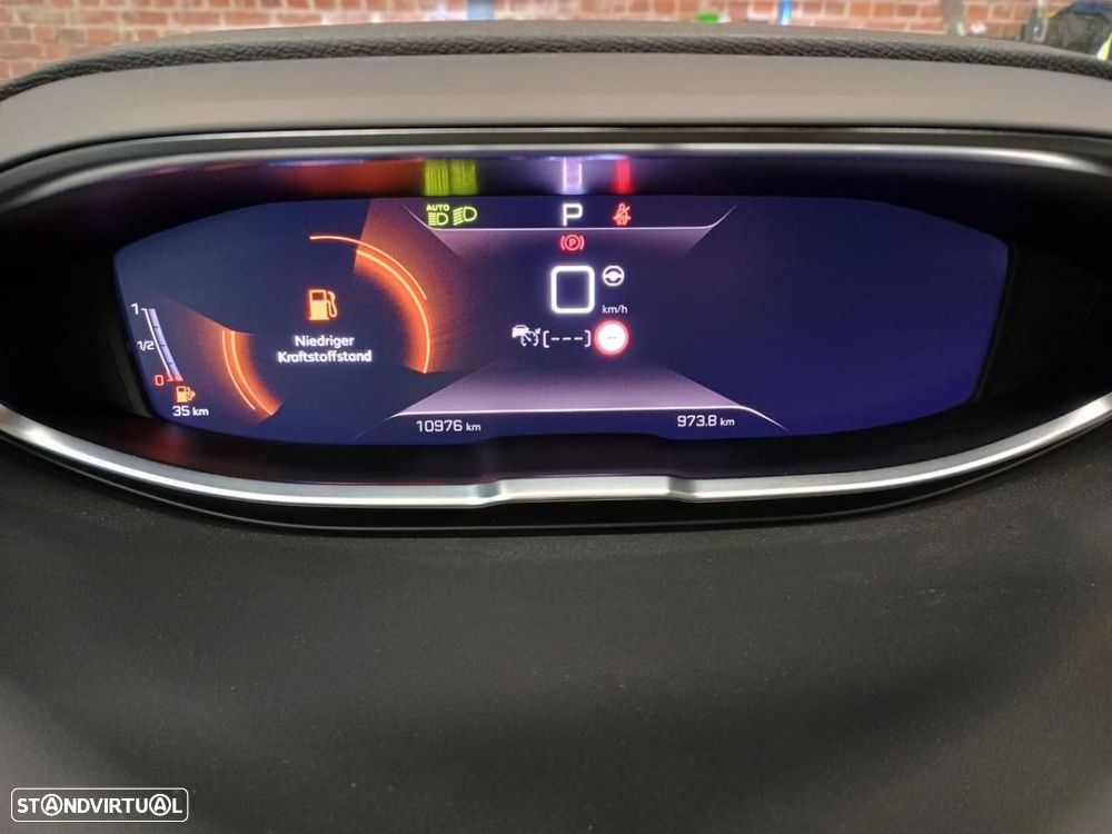 Peugeot 5008 Hybrid 136 e-DSC GT - 3