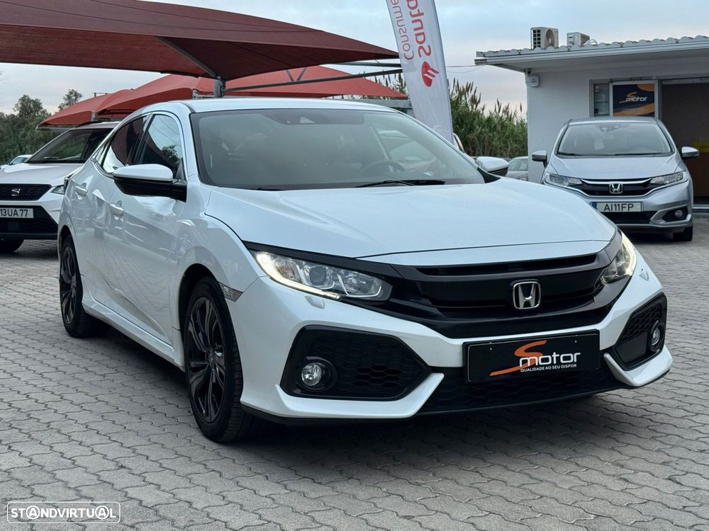 Honda Civic 1.0 i-VTEC Executive Premium - 2