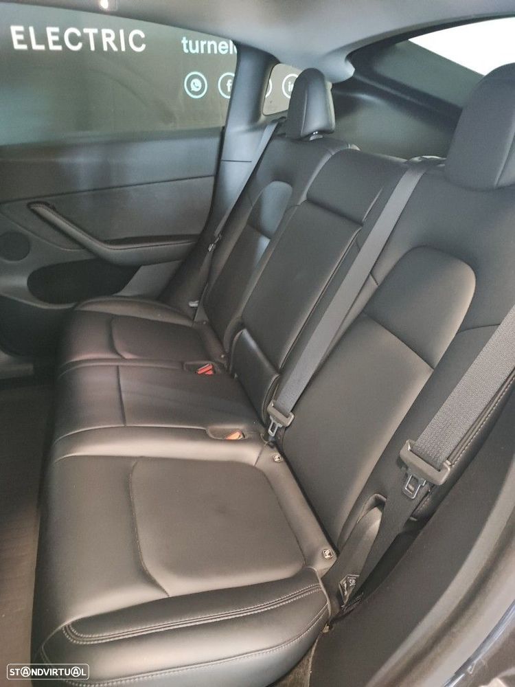 Tesla Model Y Long Range Tração Integral - 8