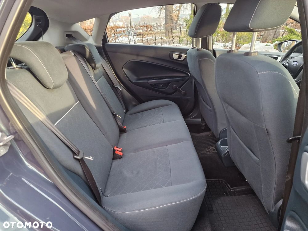 Ford Fiesta 1.25 Silver X plus EU5 - 14