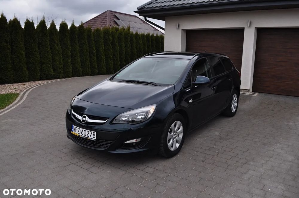 Opel Astra 1.4 Turbo Edition - 1