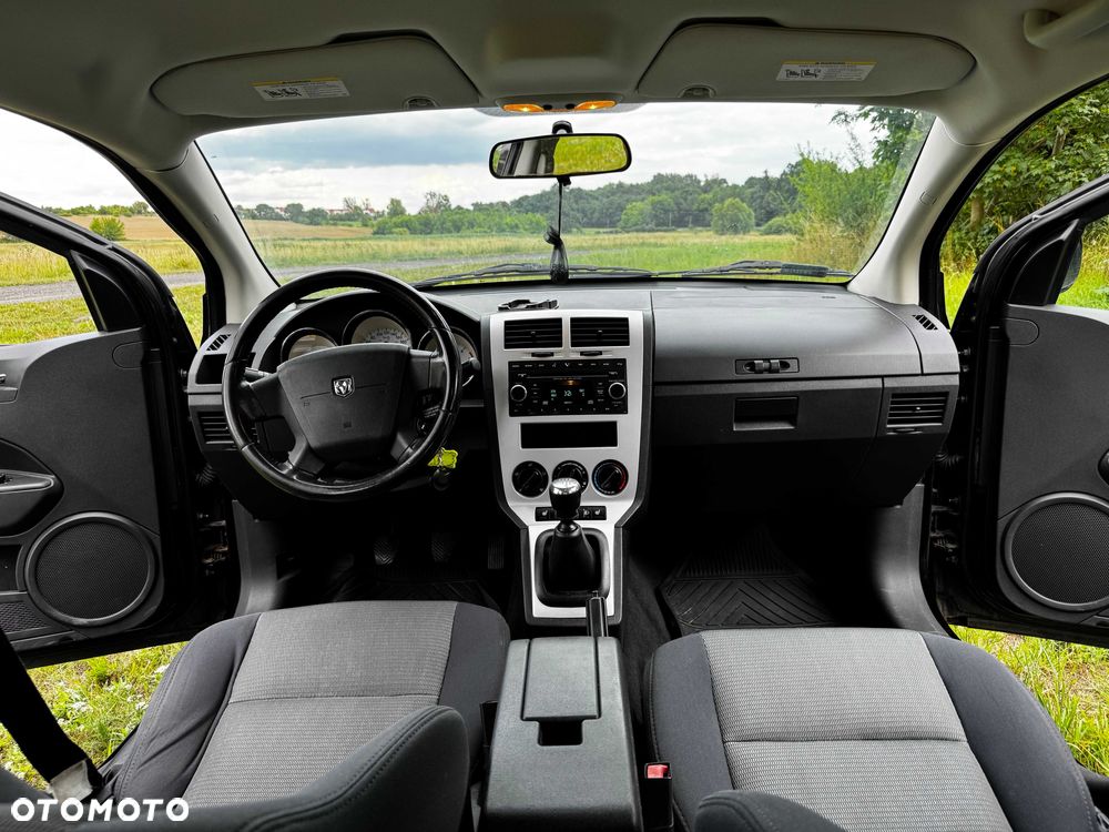 Dodge Caliber - 7