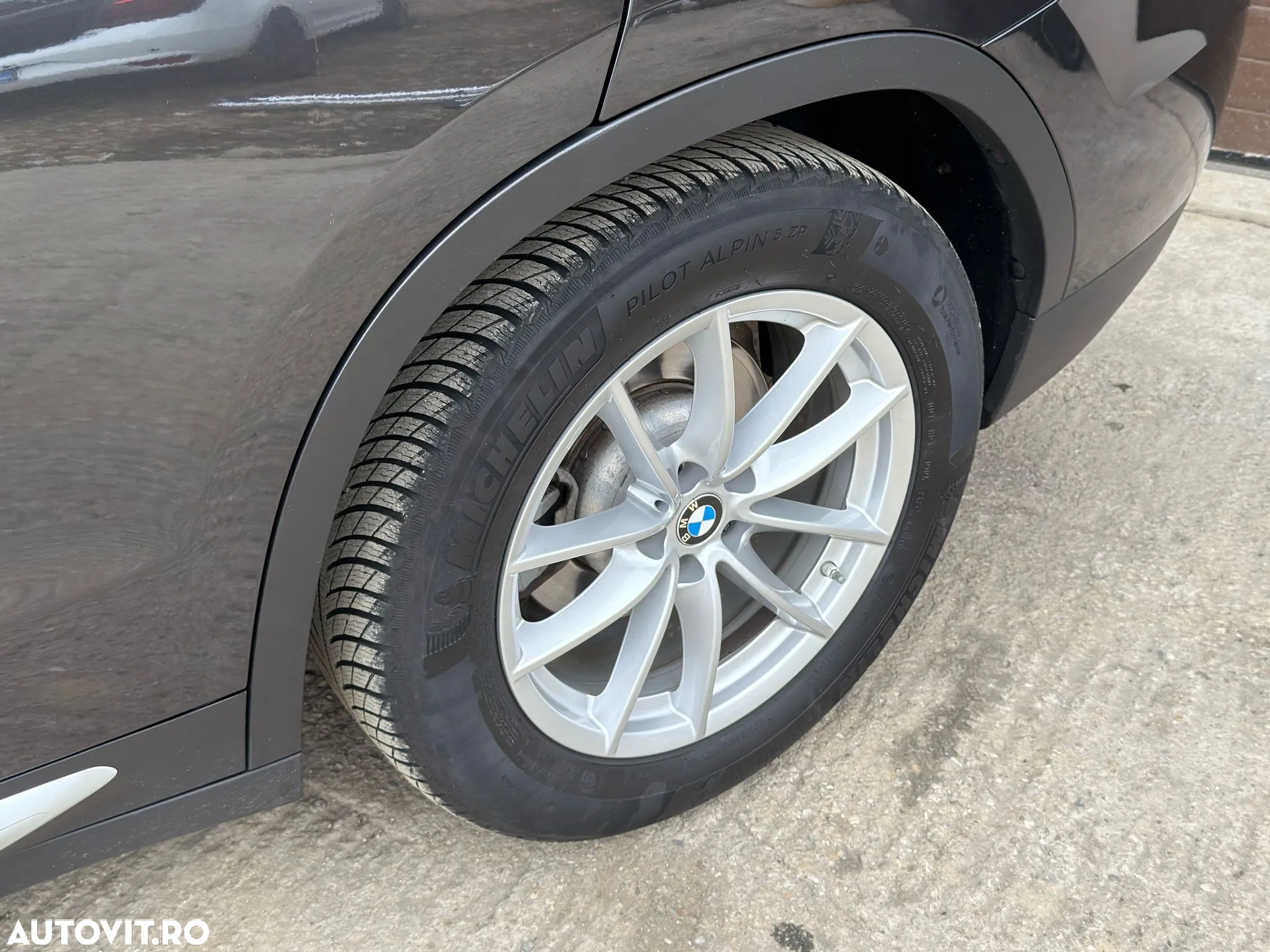 BMW X3 xDrive20i AT xLine - 36