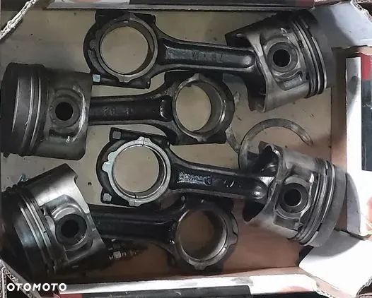 Mitsubishi Pajero I II l200 sport galloper 2.5 td tłok - 1