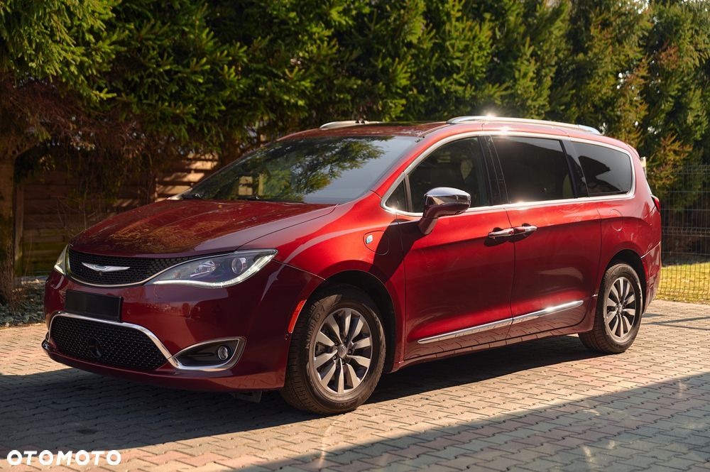 Chrysler Pacifica - 7