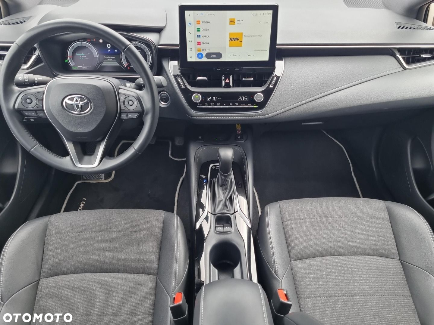 Toyota Corolla - 3