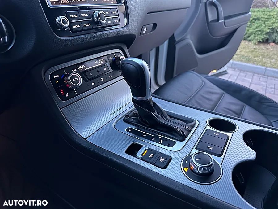 Volkswagen Touareg 3.0 V6 TDI Blue Motion DPF Automatik - 18