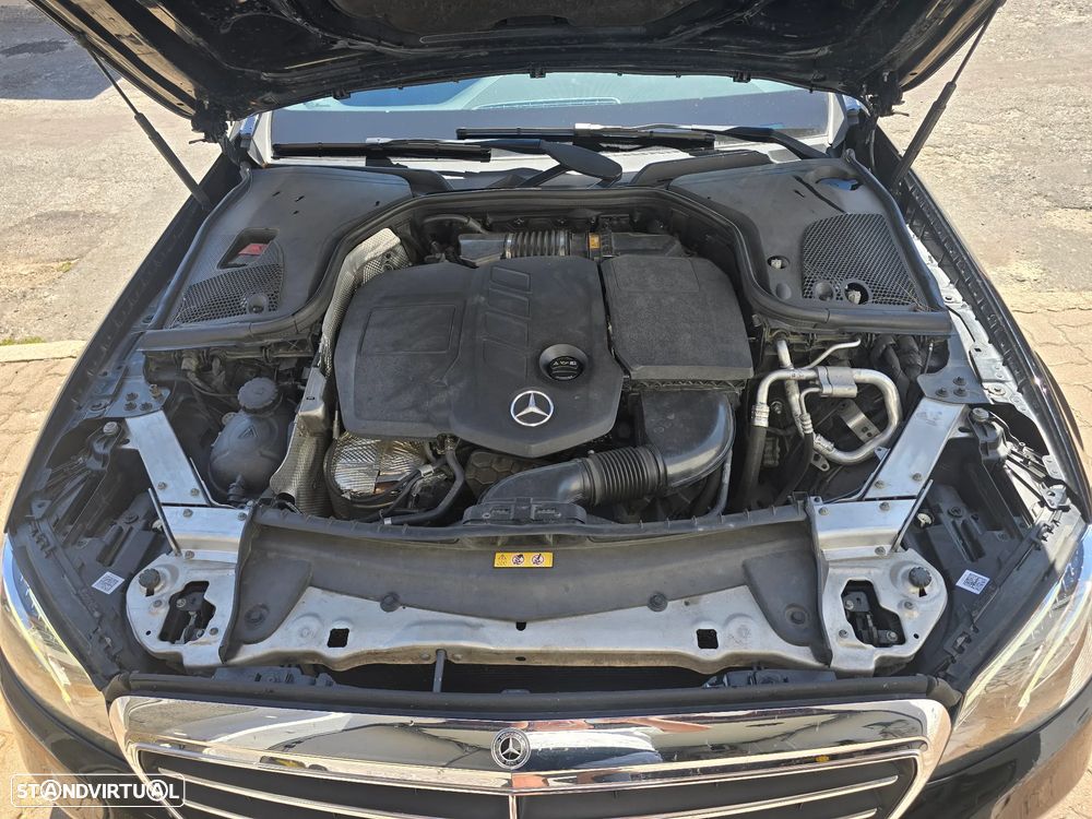 Mercedes-Benz E 220 d Avantgarde - 14