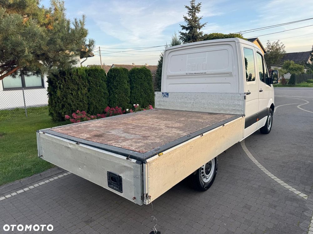 Volkswagen Crafter - 25