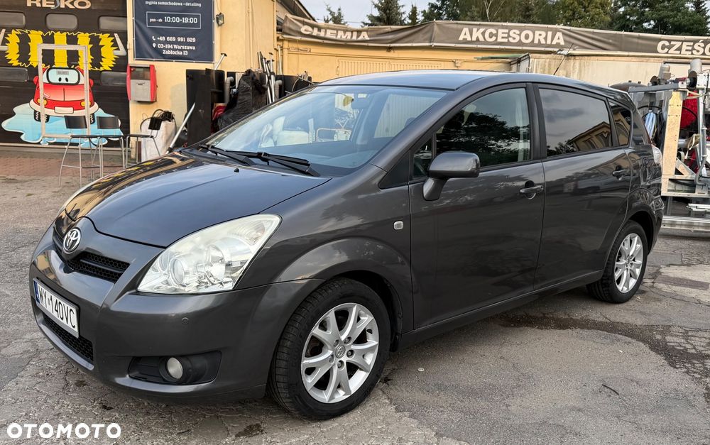 Toyota Corolla Verso 1.6 Gold - 1