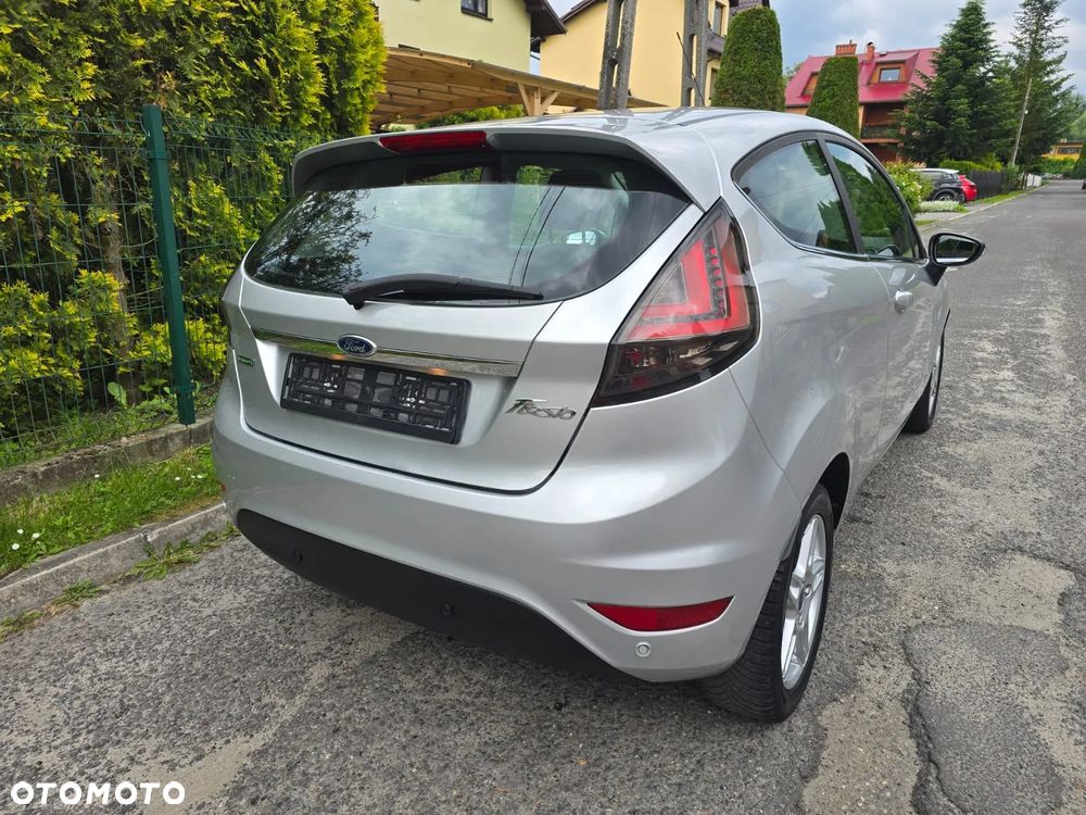 Ford Fiesta 1.0 EcoBoost Titanium X - 11