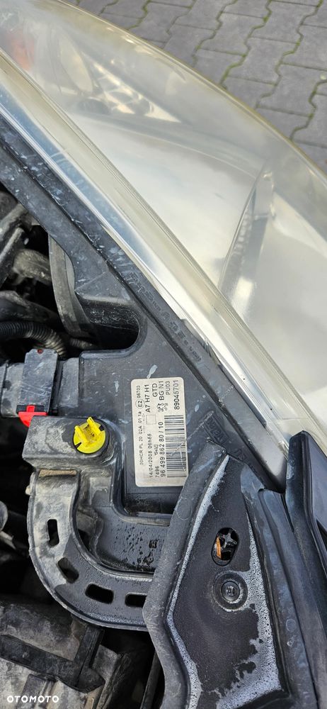 Peugeot 207 1.4 16V Sporty - 16