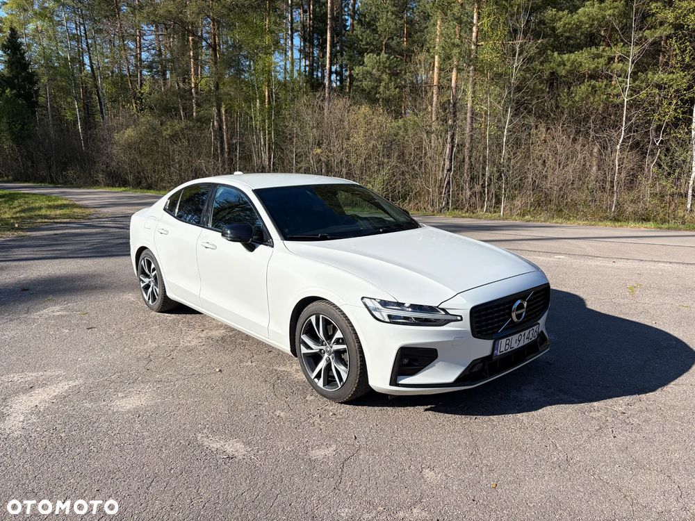 Volvo S60 B4 B R-Design - 1