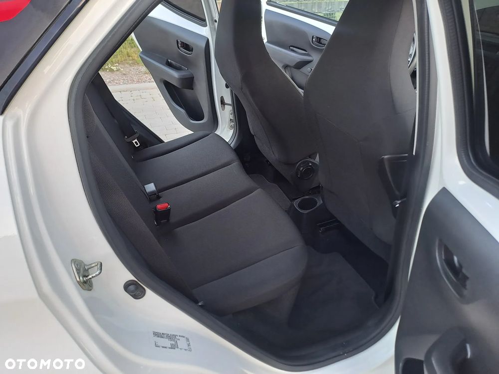 Toyota Aygo - 10