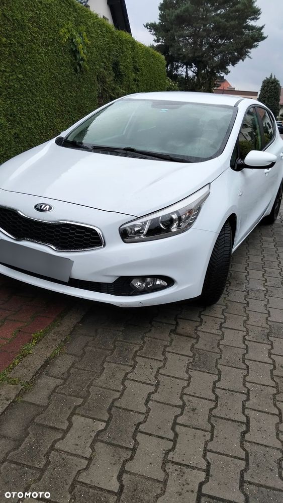Kia Ceed - 3