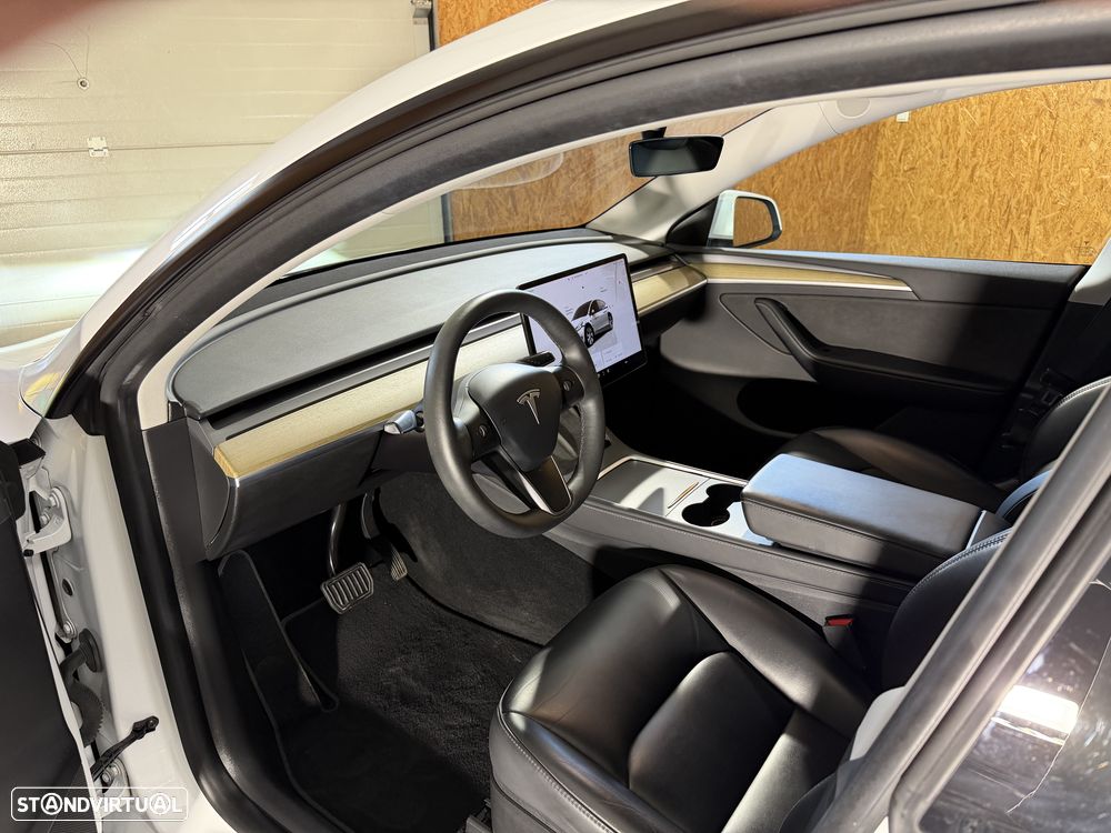 Tesla Model Y Standard - 15