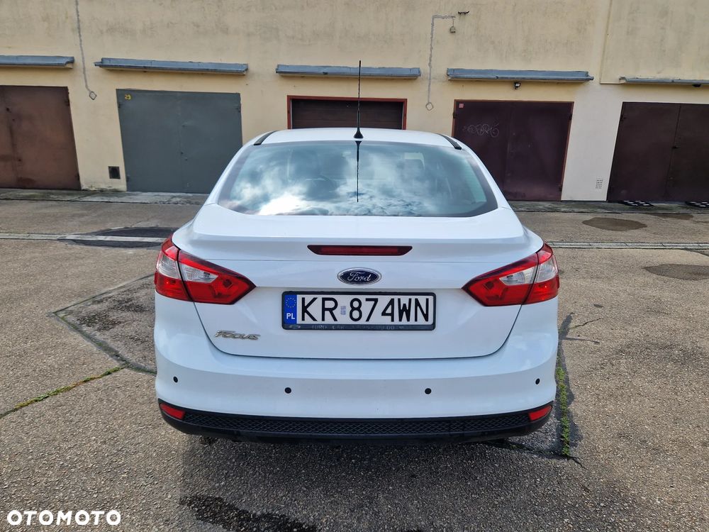 Ford Focus ver-1-6-tdci-gold-x-trend- - 8