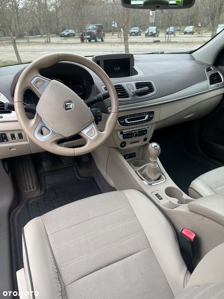 Renault Fluence 2.0 16V Privilege - 12