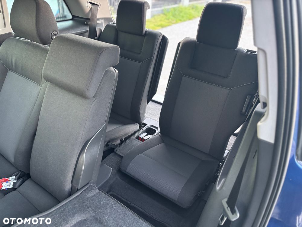 Opel Zafira - 10