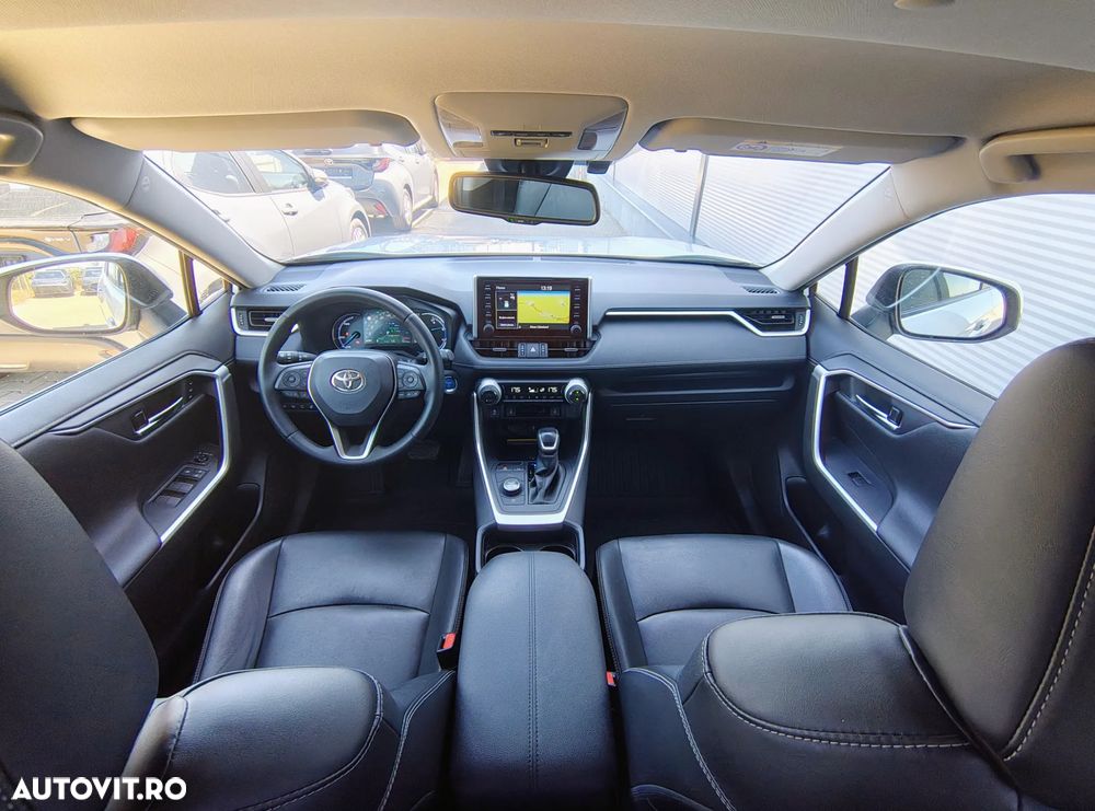 Toyota RAV4 2.5 VVT-iE 4x4 Luxury - 8