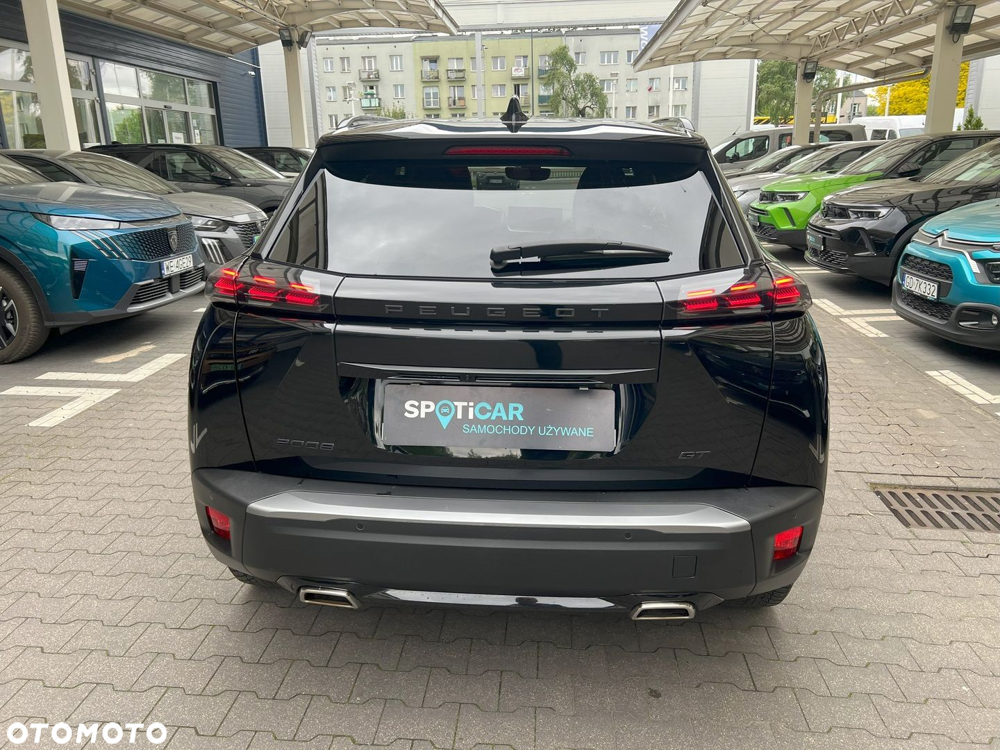 Peugeot 2008 1.2 PureTech GT S&S EAT8 - 4