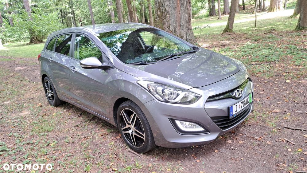 Hyundai i30 1.4 Base - 3