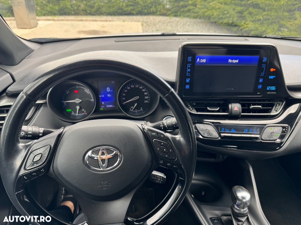Toyota C-HR - 4