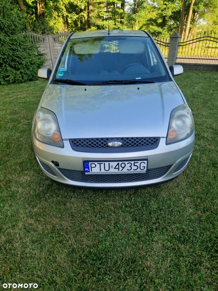Ford Fiesta 1.4 TDCI - 2