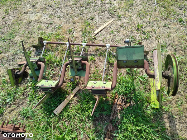 Claas mercator 75 palec aktywny komplet