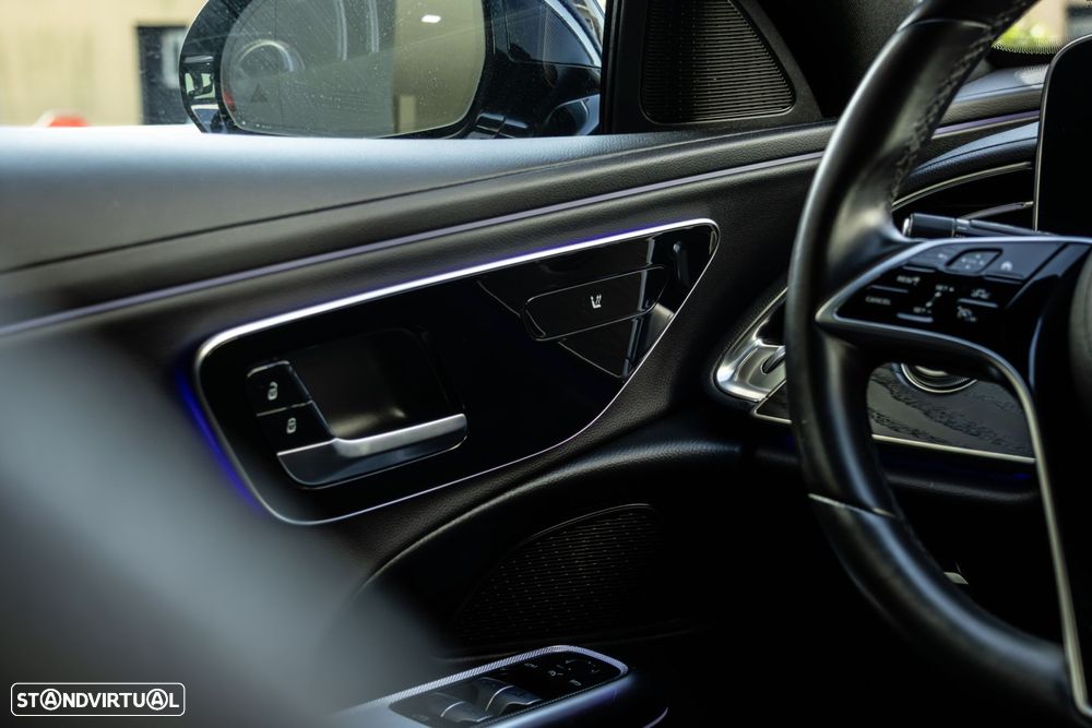 Mercedes-Benz E 220 d - 24