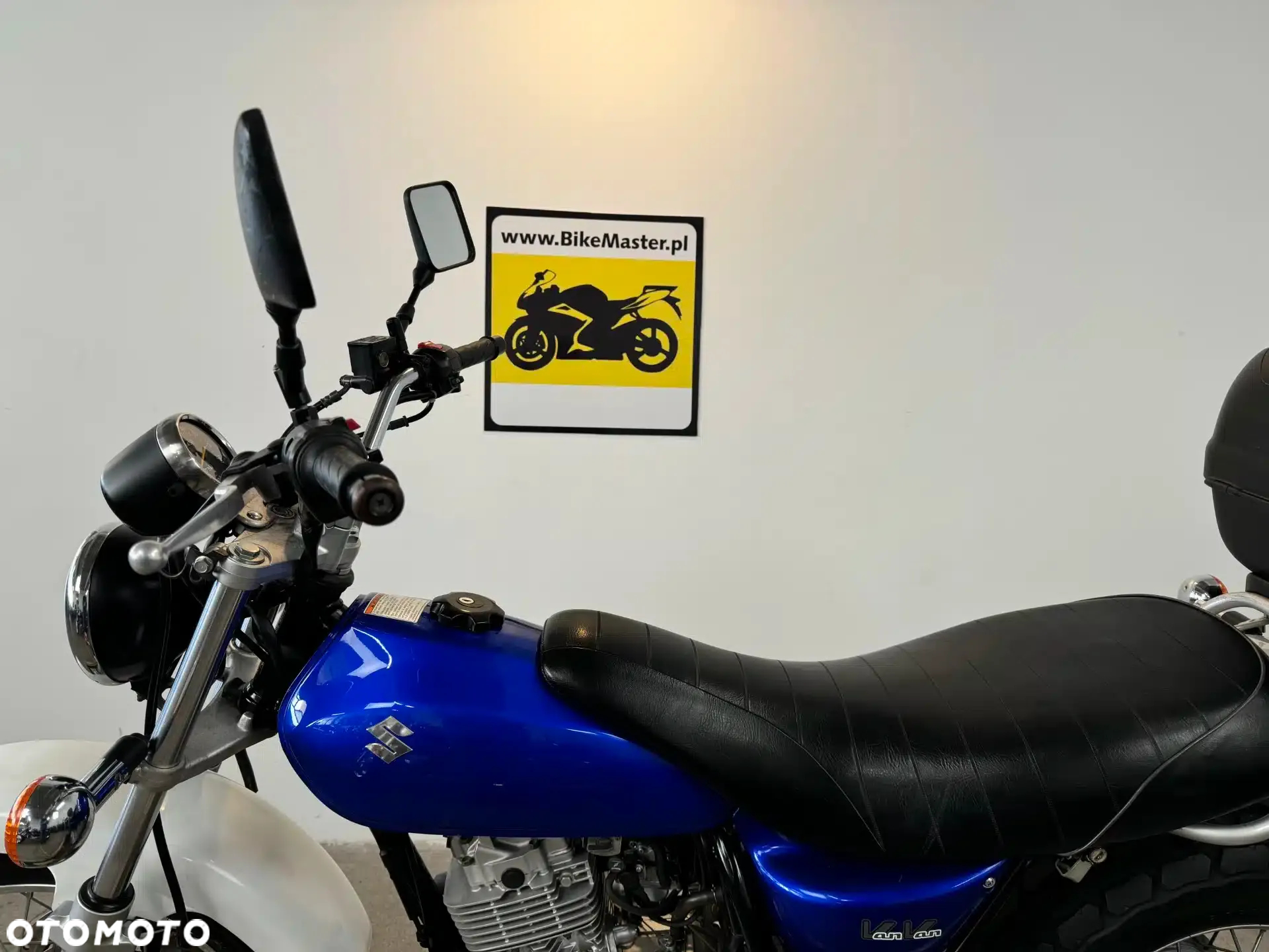 Suzuki RV - 20