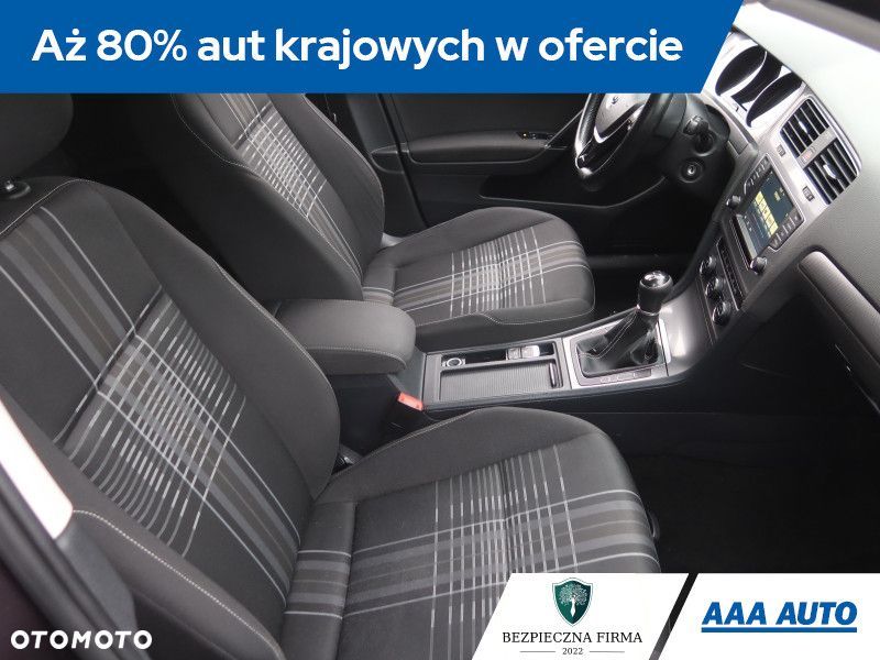 Volkswagen Golf Variant - 10